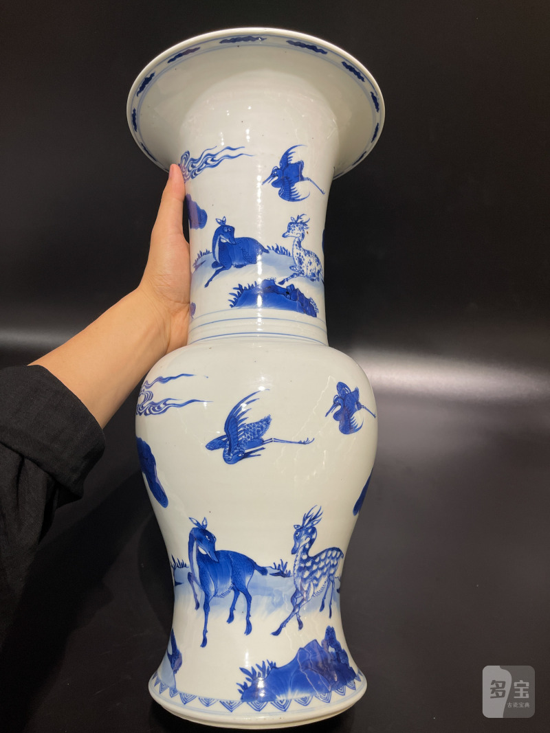 清康熙 青花山水鹤鹿同春凤尾尊 - 图4